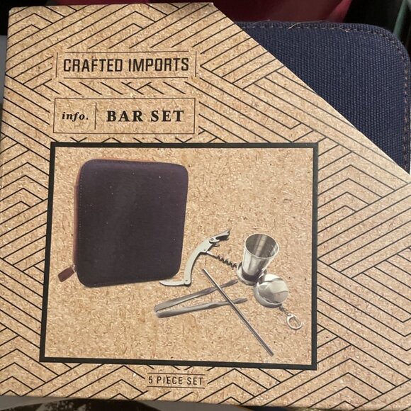 Crafted Imports 5-Piece Travel Bar Set Case Corkscrew Shot Glass Ice Tongs - Picture 7 of 7